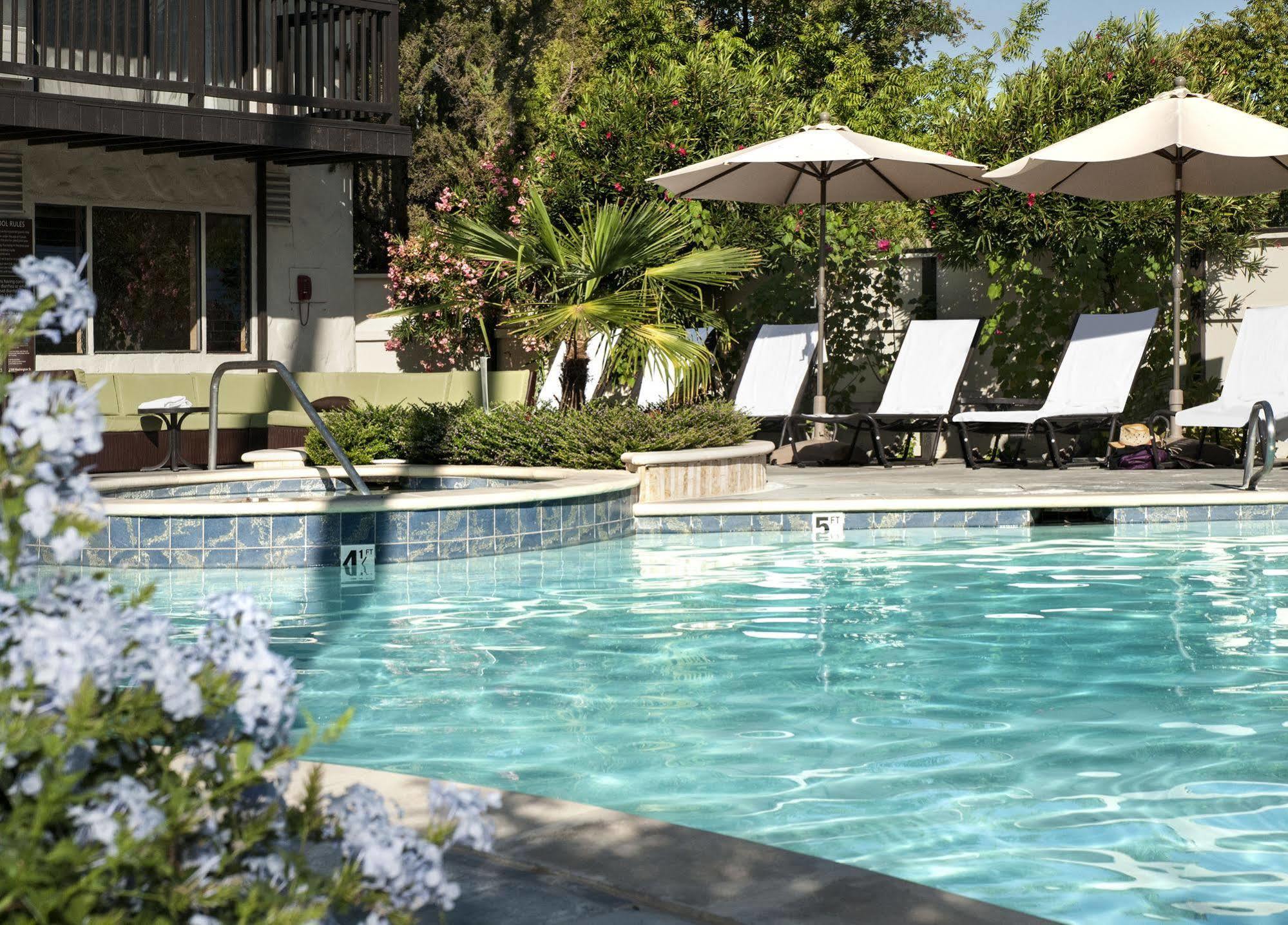 Roman Spa Resort Calistoga Exterior foto